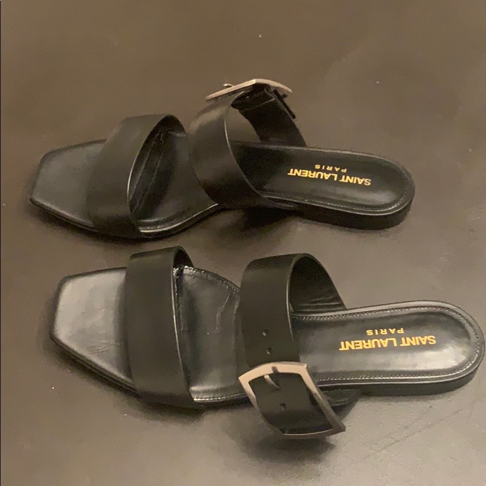 🎉FINAL PRICE DROP🎉Saint Laurent Oak Sandal